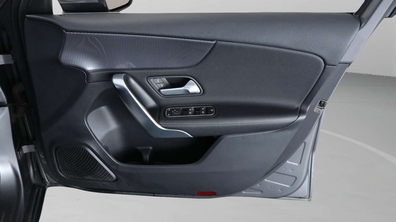 Used Mercedes-Benz A-Class 2018 for sale - 76380890: Photo 15