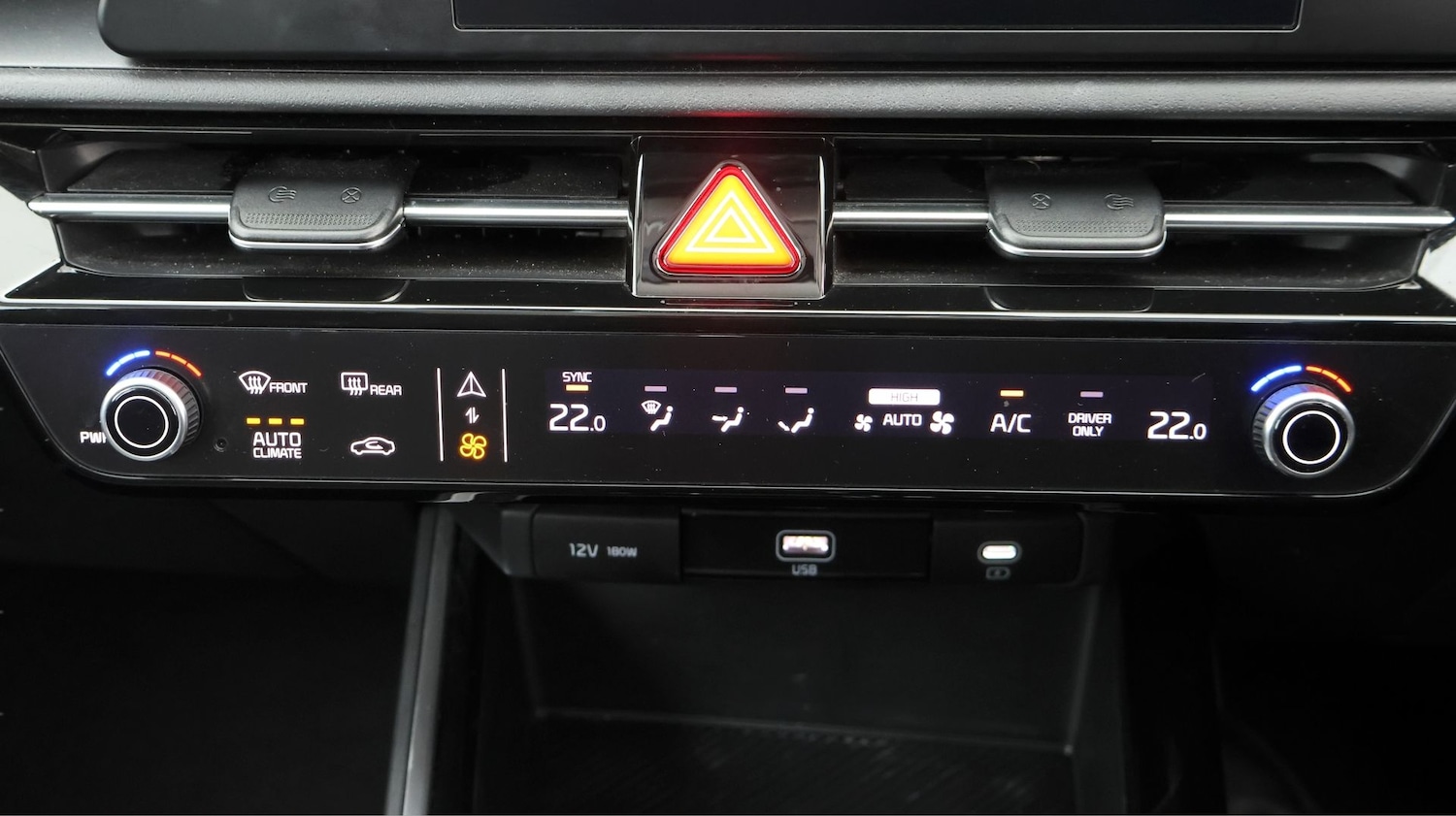 Used Kia Niro 2023 for sale - 77902213: Photo 11