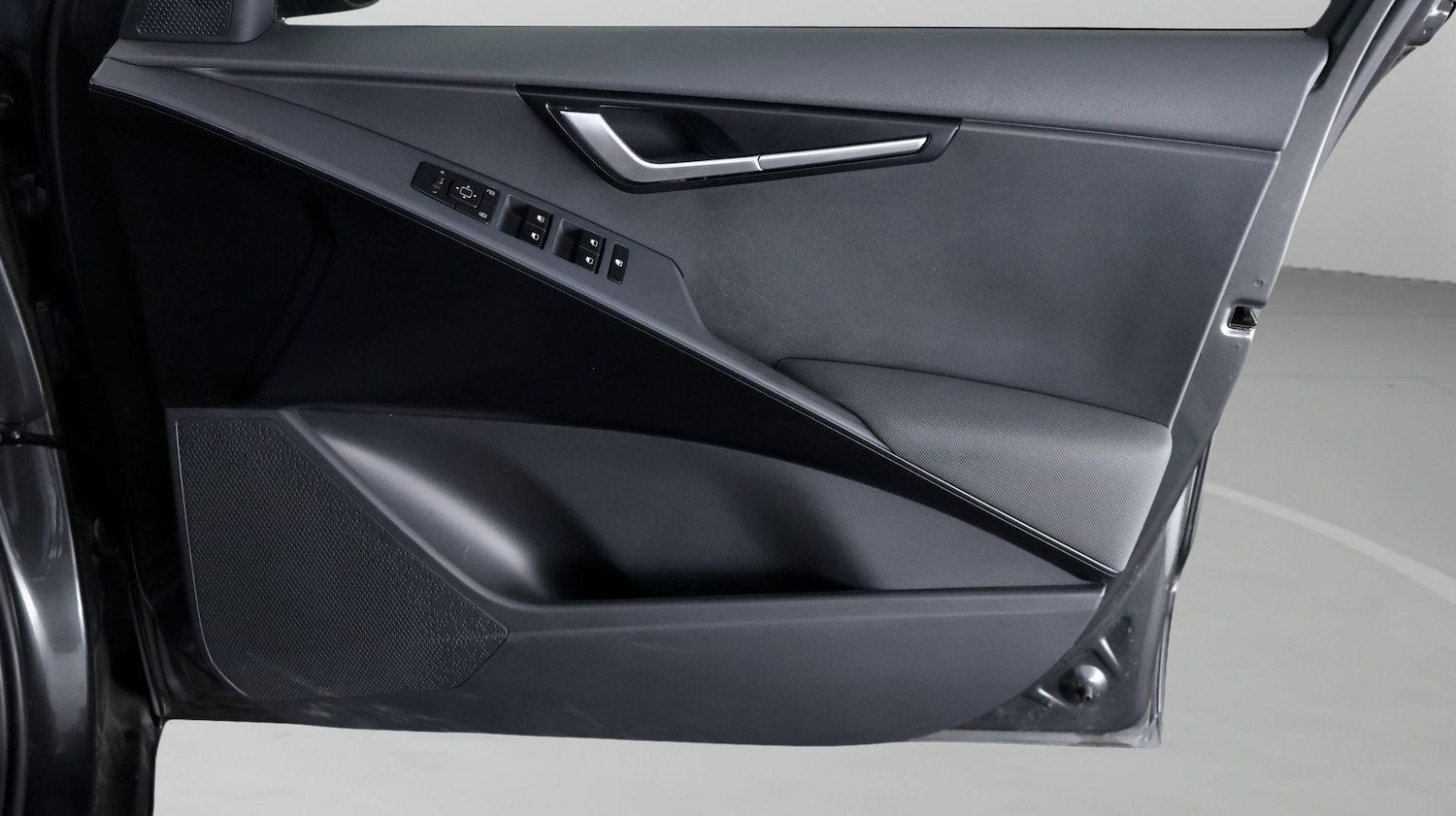 Used Kia Niro 2023 for sale - 77902213: Photo 14