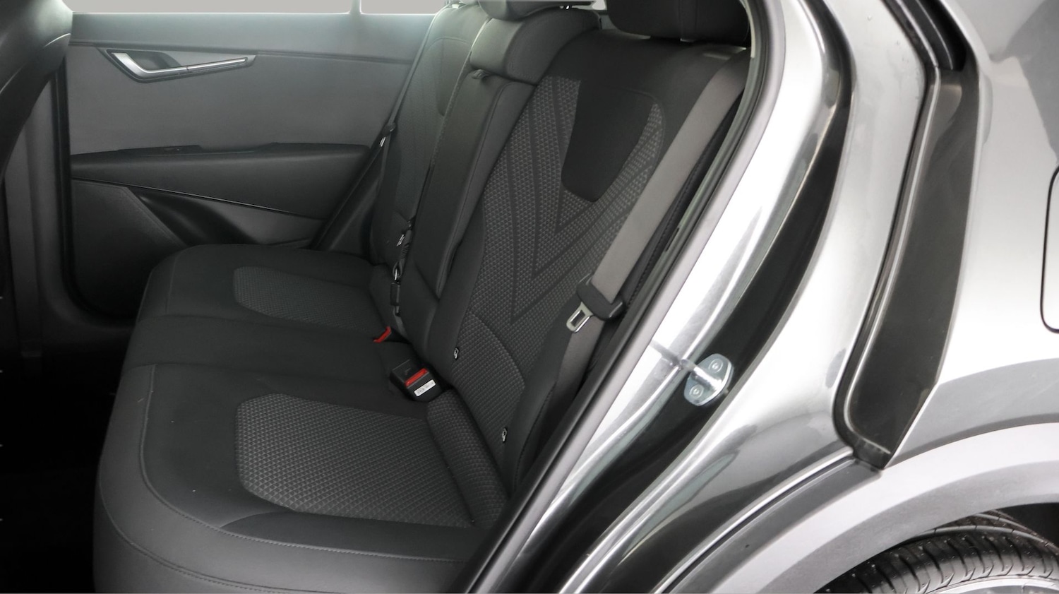 Used Kia Niro 2023 for sale - 77902213: Photo 15