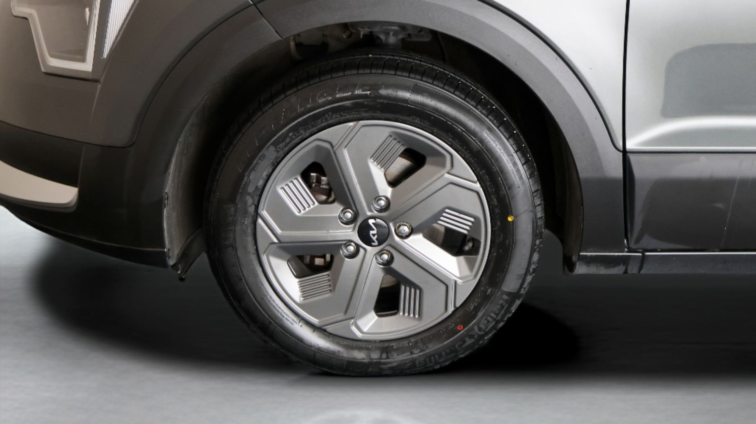 Used Kia Niro 2023 for sale - 77902213: Photo 17