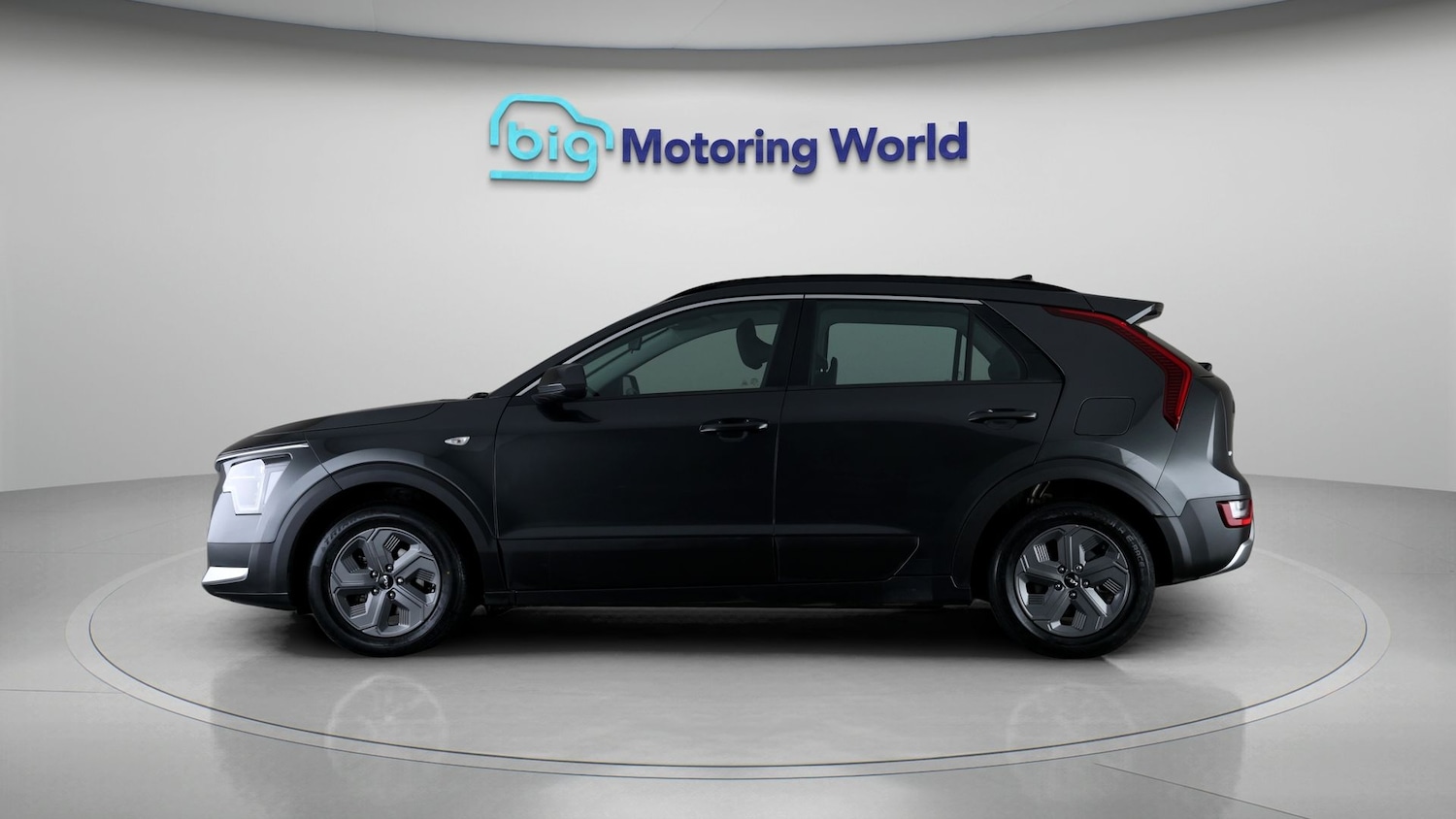 Used Kia Niro 2023 for sale - 77902213: Photo 4