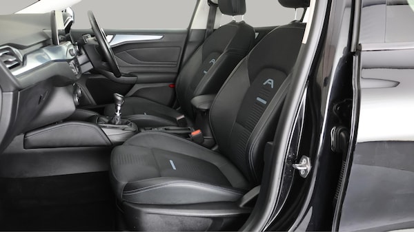 Used Ford Focus 2021 for sale - 76059519: Photo 14