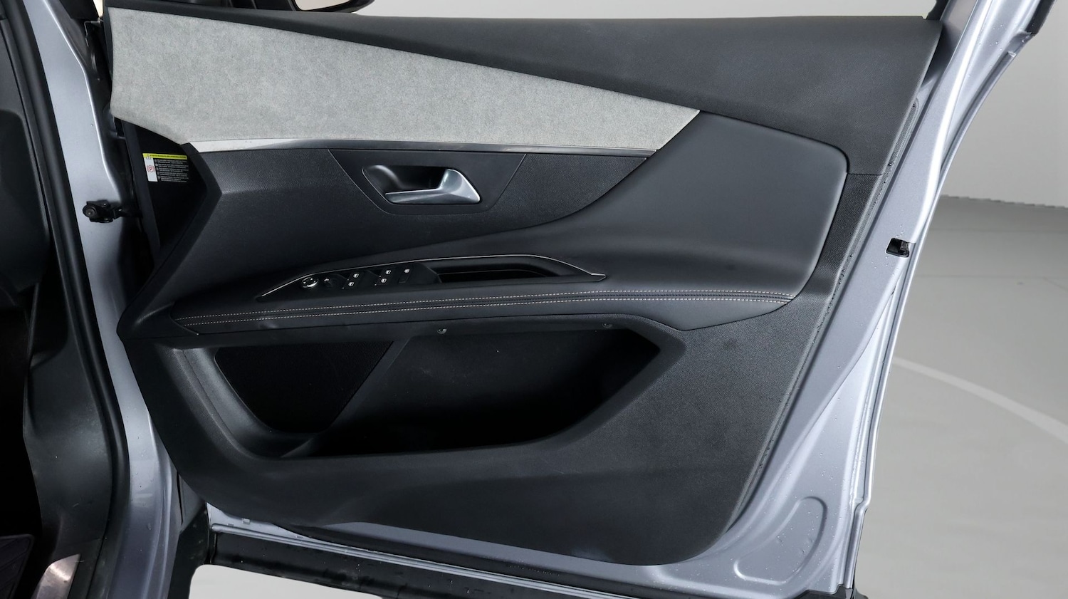 Used Peugeot 5008 2023 for sale - 78123873: Photo 15