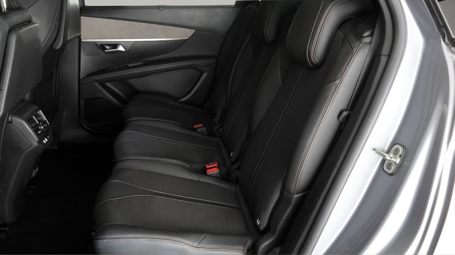 Used Peugeot 5008 2023 for sale - 78123873: Photo 16