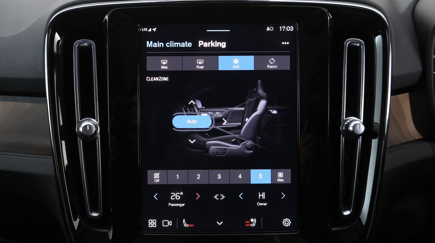 Used Volvo C40 2022 for sale - 77622786: Photo 11