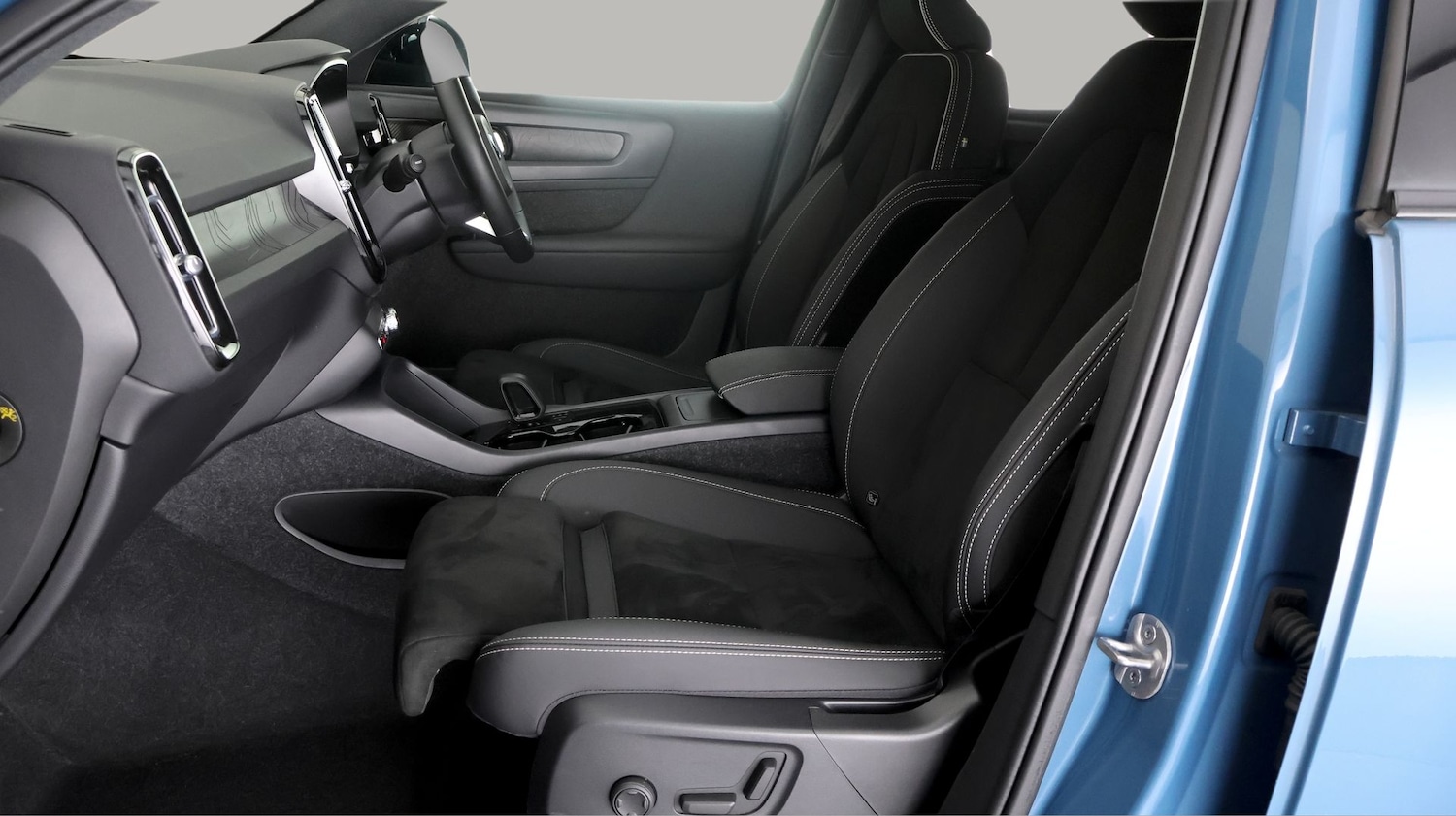 Used Volvo C40 2022 for sale - 77622786: Photo 13