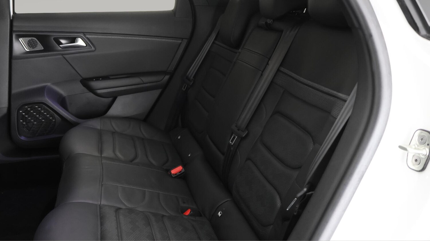 Used Citroen C5 X 2023 for sale - 75768639: Photo 16