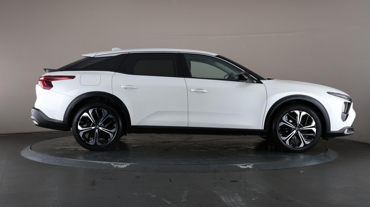 Used Citroen C5 X 2023 for sale - 75768639: Photo 64