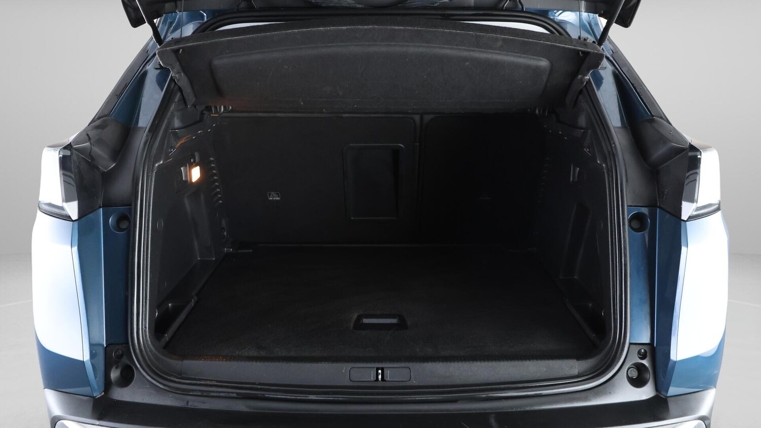 Used Peugeot 3008 2022 for sale - 76361433: Photo 18