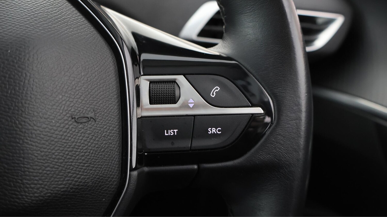 Used Peugeot 3008 2022 for sale - 76361433: Photo 25