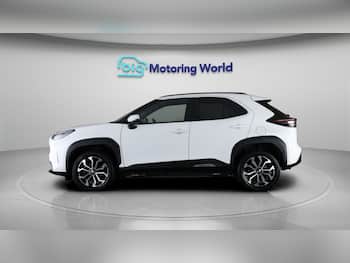 Used Toyota Yaris Cross 2022 for sale - 79618094: Photo