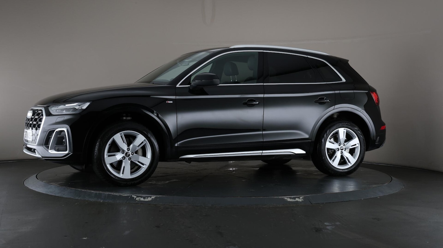 Used Audi Q5 2021 for sale - 76742325: Photo 41
