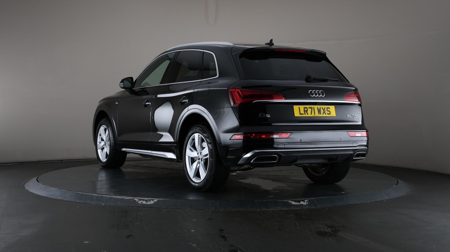 Used Audi Q5 2021 for sale - 76742325: Photo 69