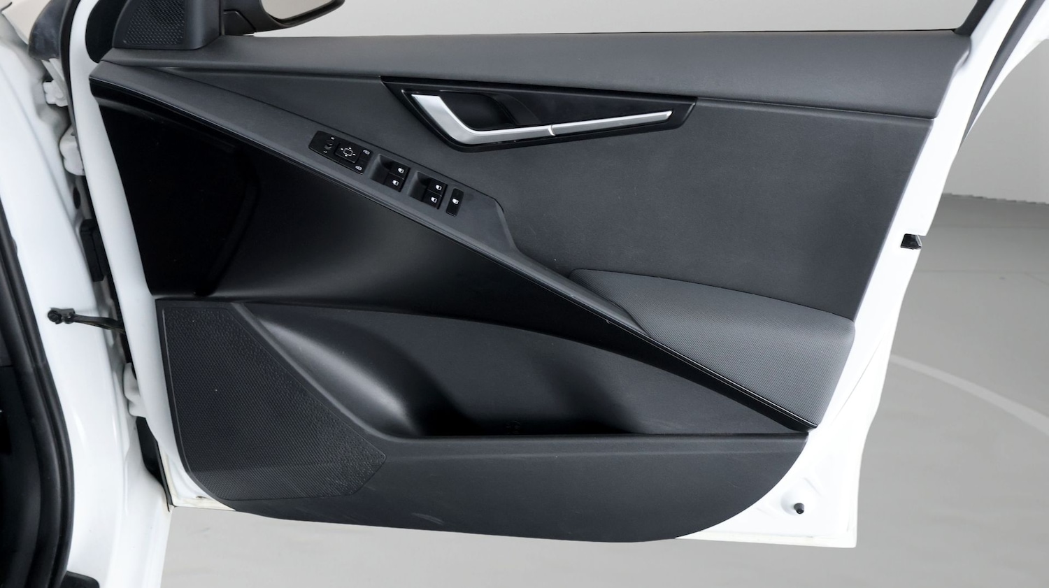 Used Kia Niro 2023 for sale - 77536360: Photo 14