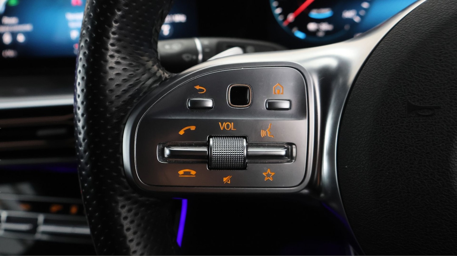 Used Mercedes-Benz EQC 2021 for sale - 77700852: Photo 23