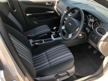Used Ford Focus 2010 for sale - 74501197: Photo