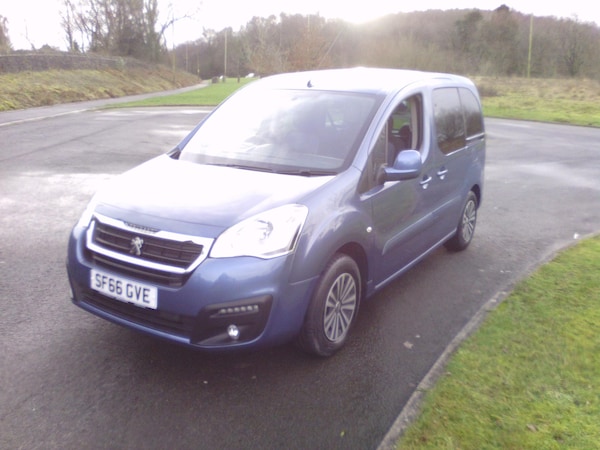 Used Peugeot Partner Tepee 2016 for sale - 65615555: Photo 13