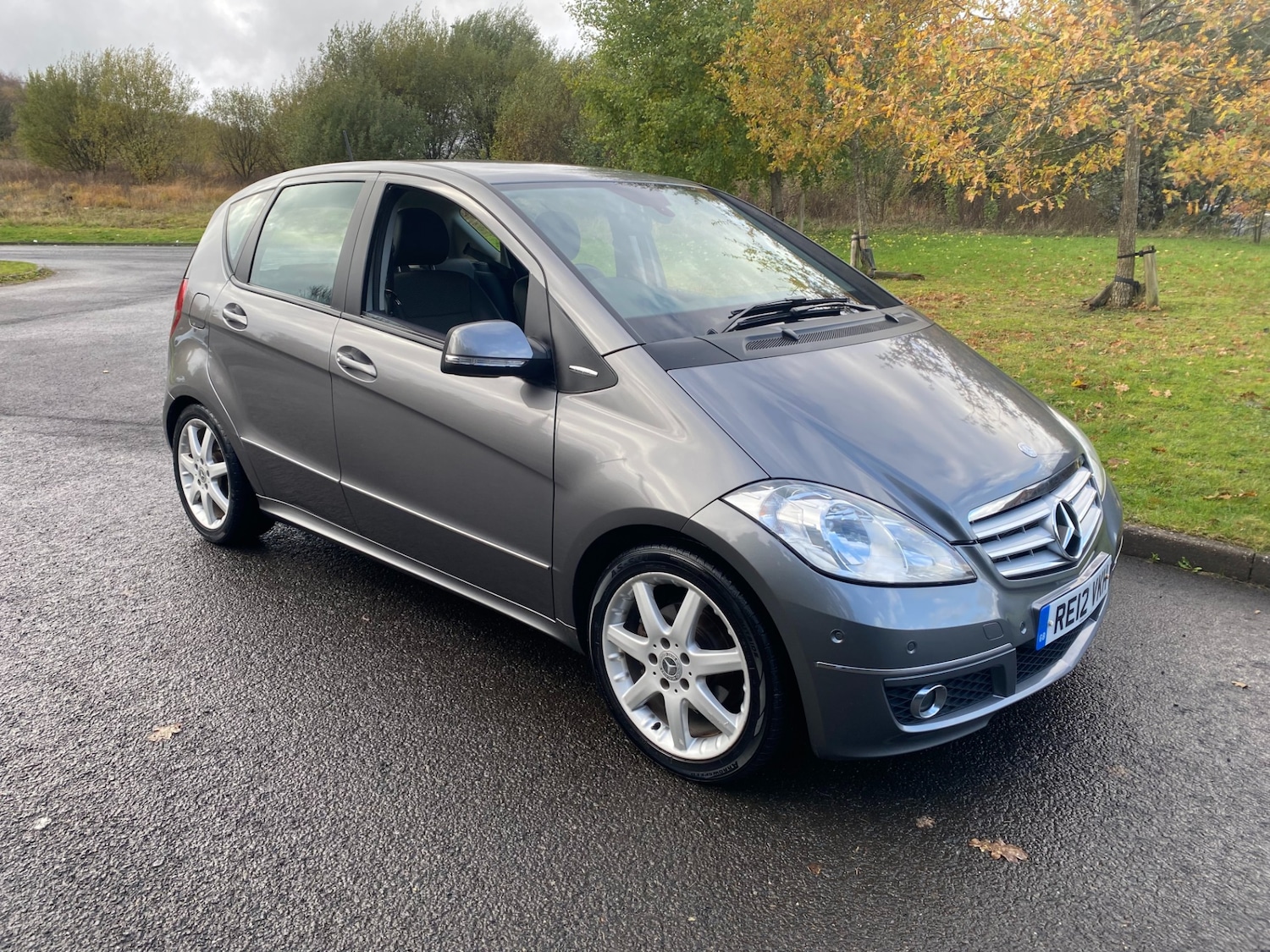 Used Mercedes-Benz A-Class 2012 for sale - 76426528: Photo 3