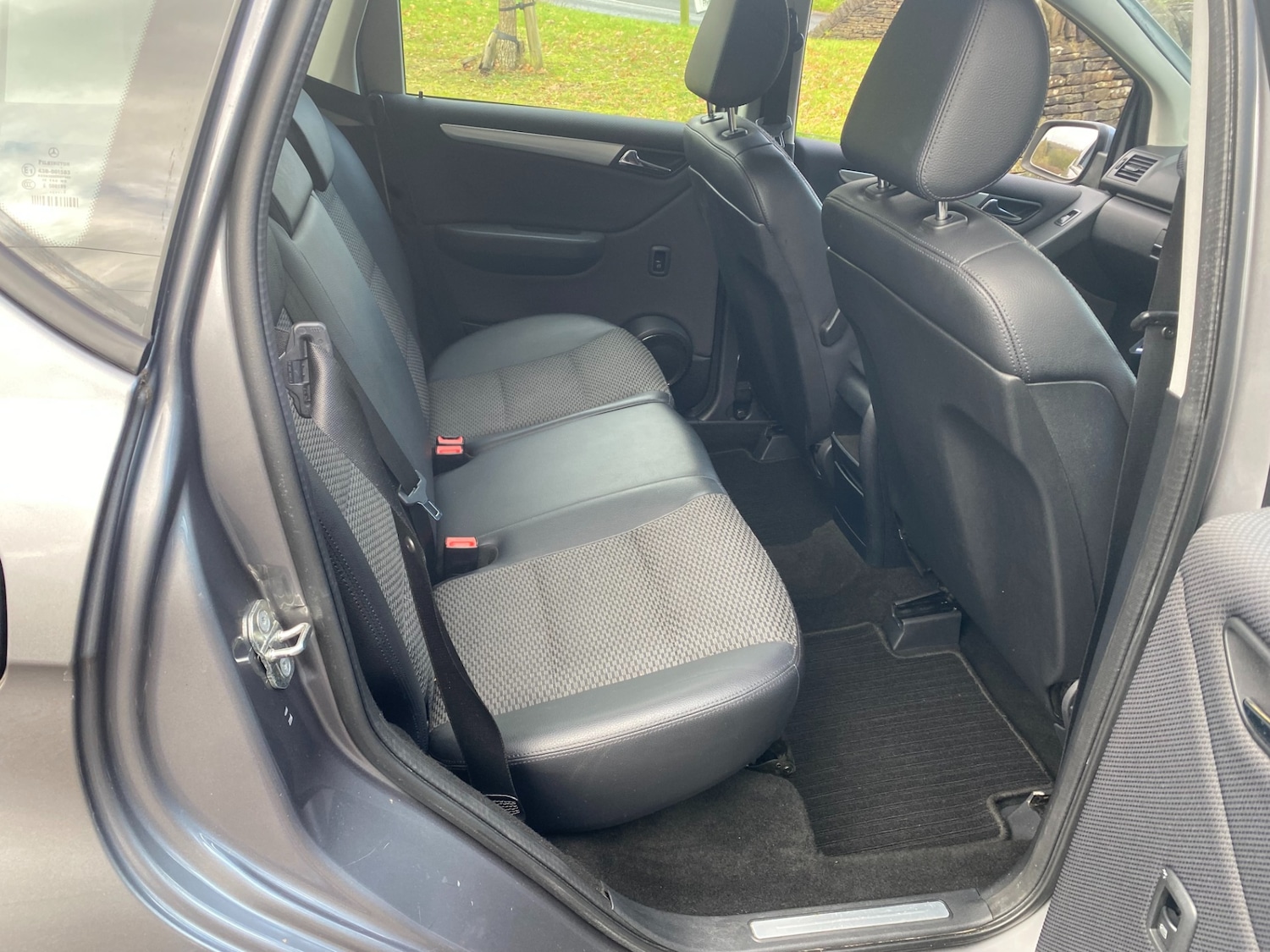 Used Mercedes-Benz A-Class 2012 for sale - 76426528: Photo 7