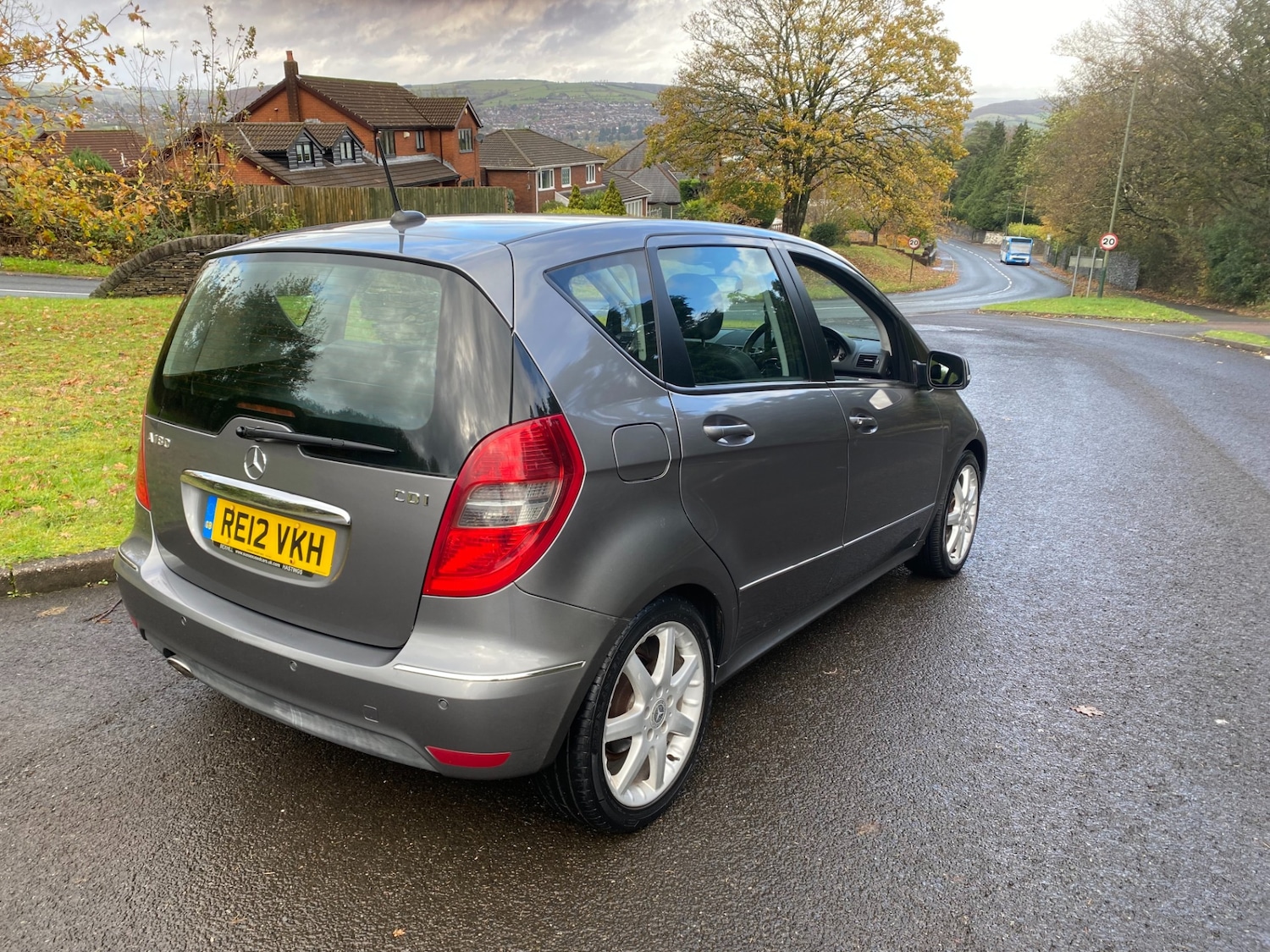 Used Mercedes-Benz A-Class 2012 for sale - 76426528: Photo 8