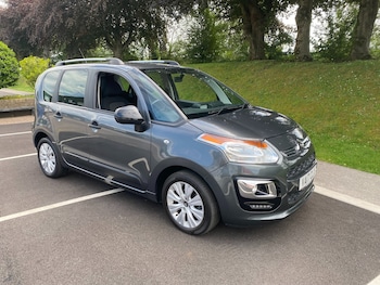 Used Citroen C3 Picasso 2017 for sale - 79030408: Photo
