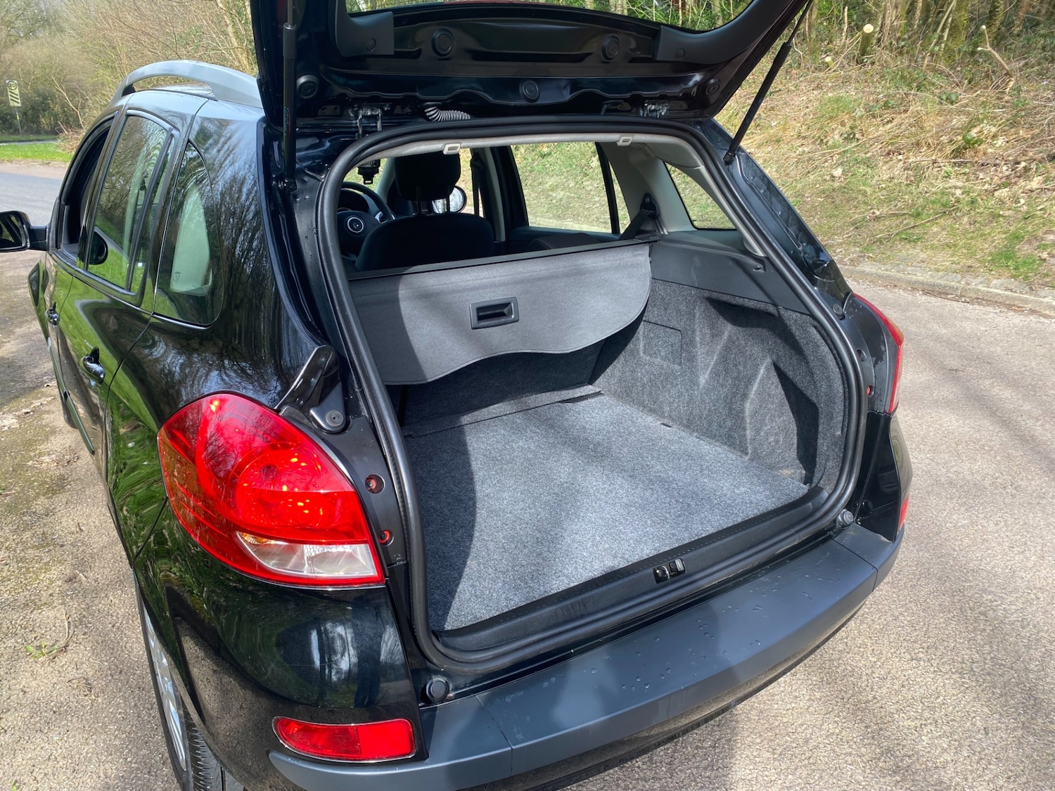 Used Renault Clio 2012 for sale - 77963843: Photo 4