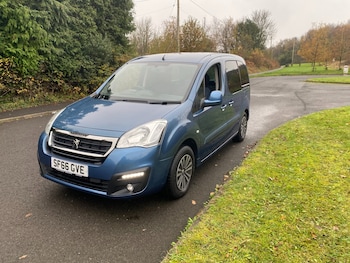 2016 (66) - 1.6 VTi 98 Active 5dr WAV