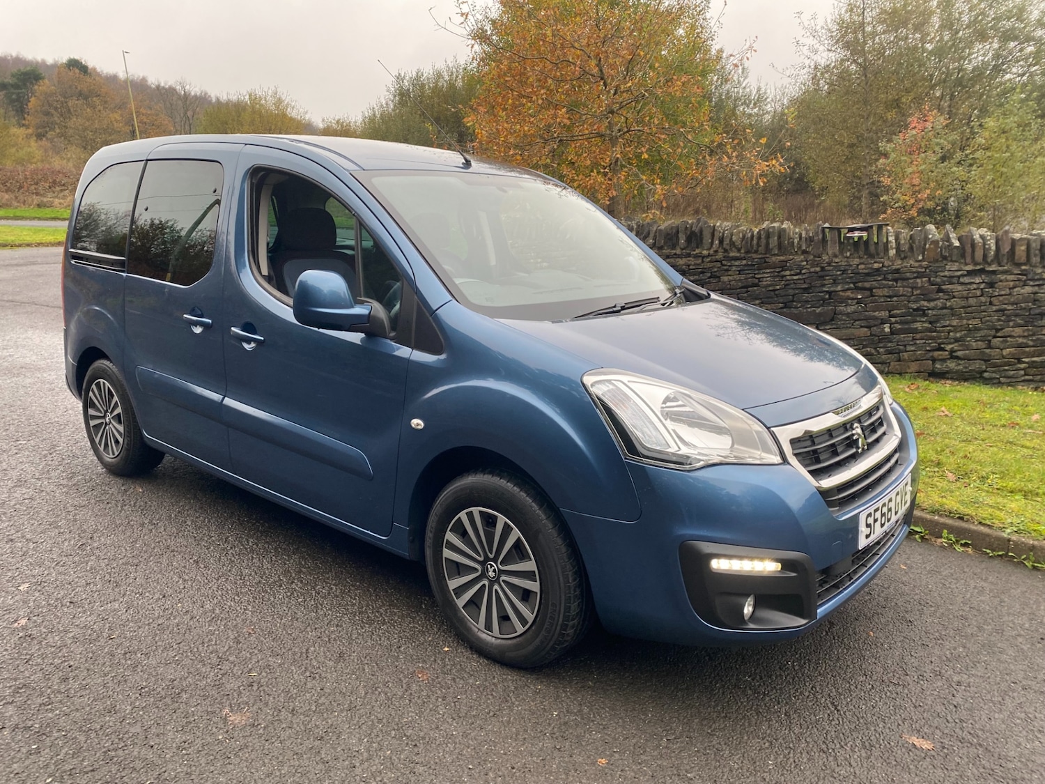 Used Peugeot Partner Tepee 2016 for sale - 76491828: Photo 3