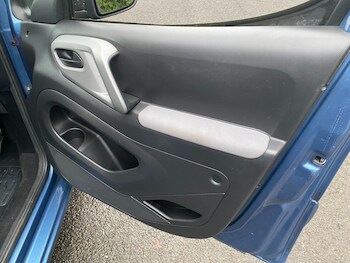 Used Peugeot Partner Tepee 2016 for sale - 76491828: Photo