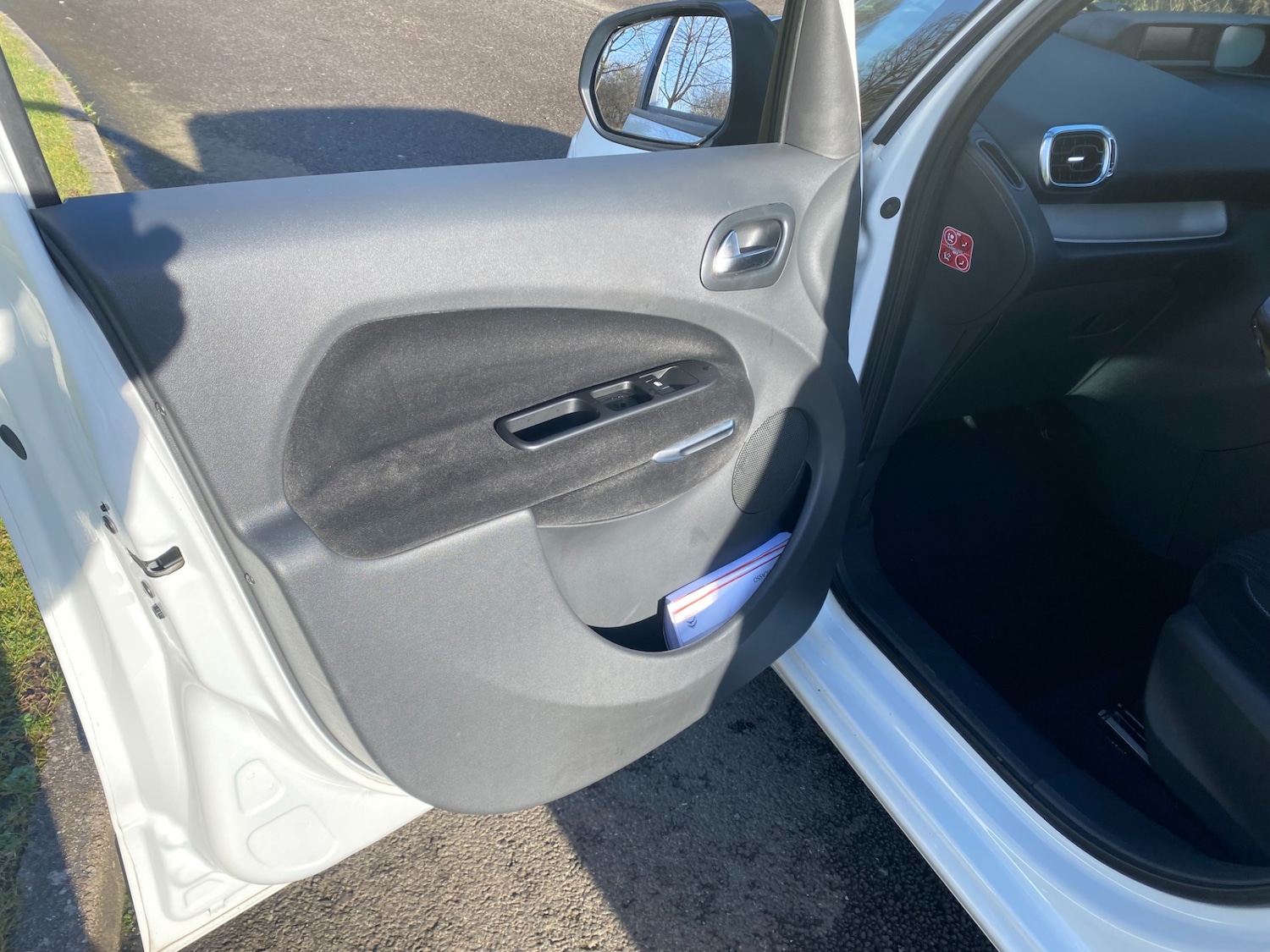 Used Citroen C3 Picasso 2015 for sale - 77652409: Photo 10