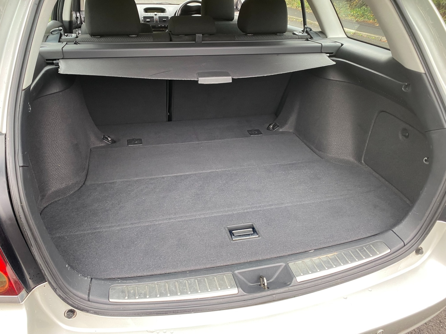 Used Toyota Avensis 2006 for sale - 76504796: Photo 10