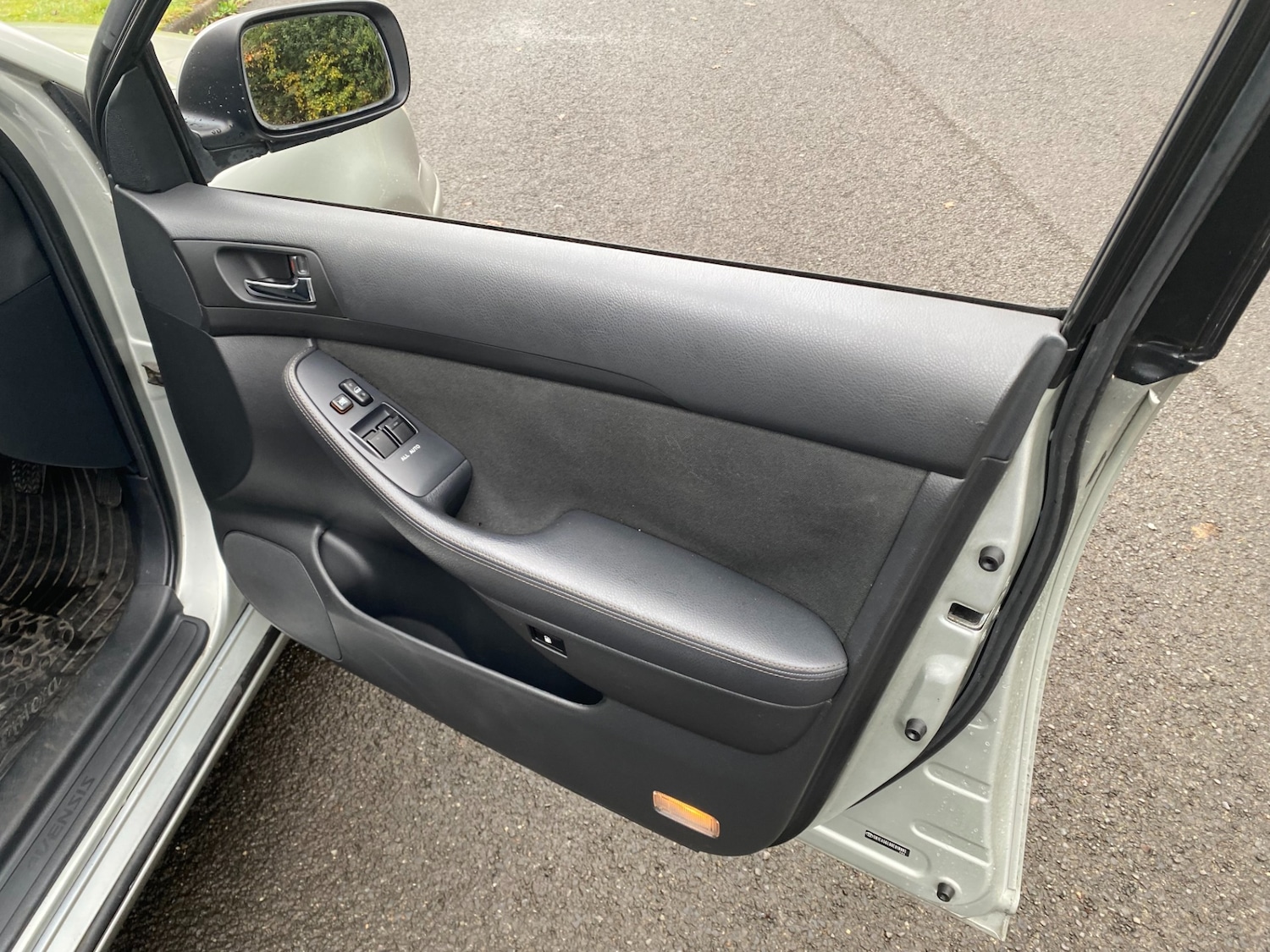 Used Toyota Avensis 2006 for sale - 76504796: Photo 4