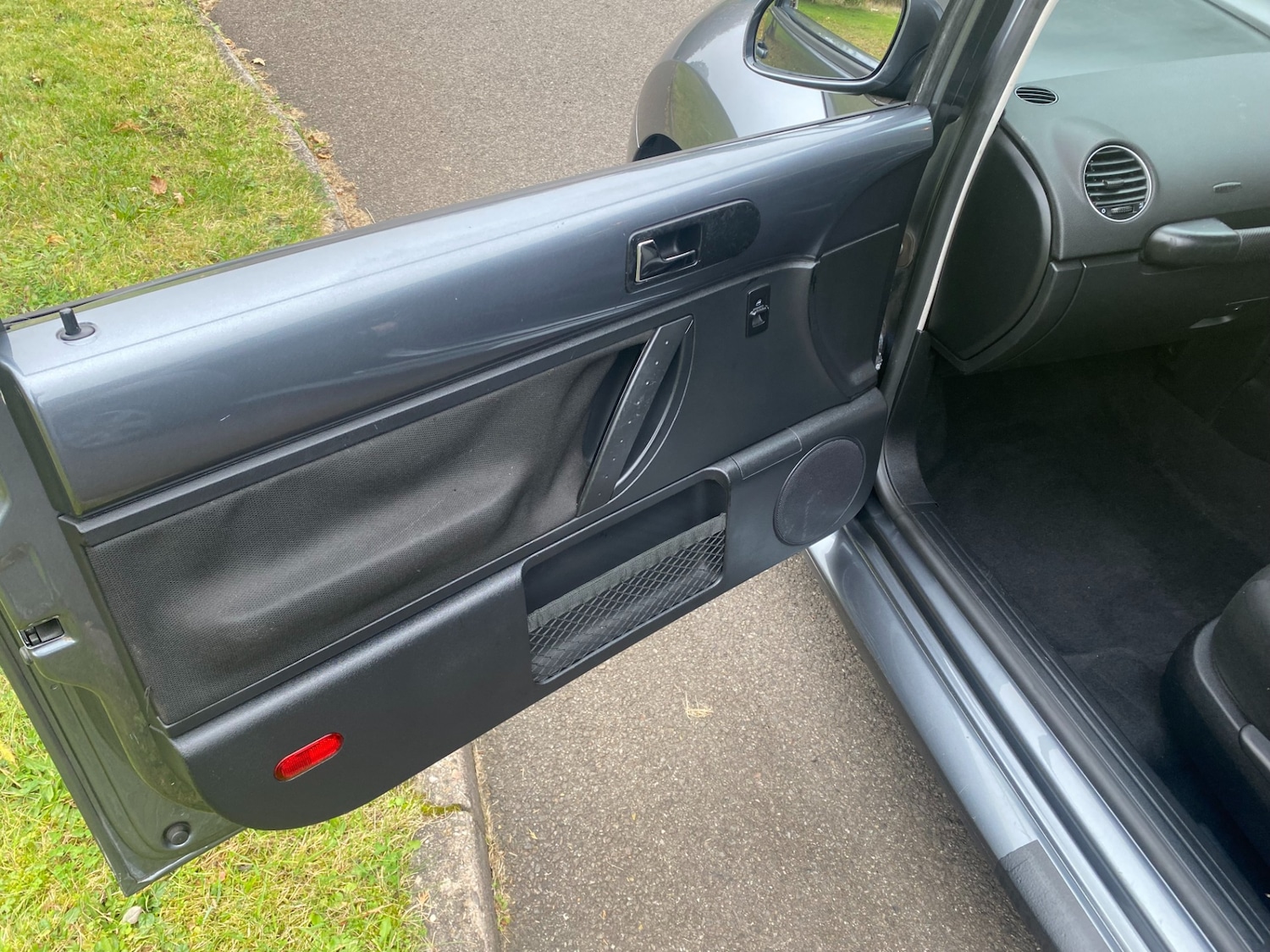 Used Volkswagen Beetle 2007 for sale - 76287407: Photo 13