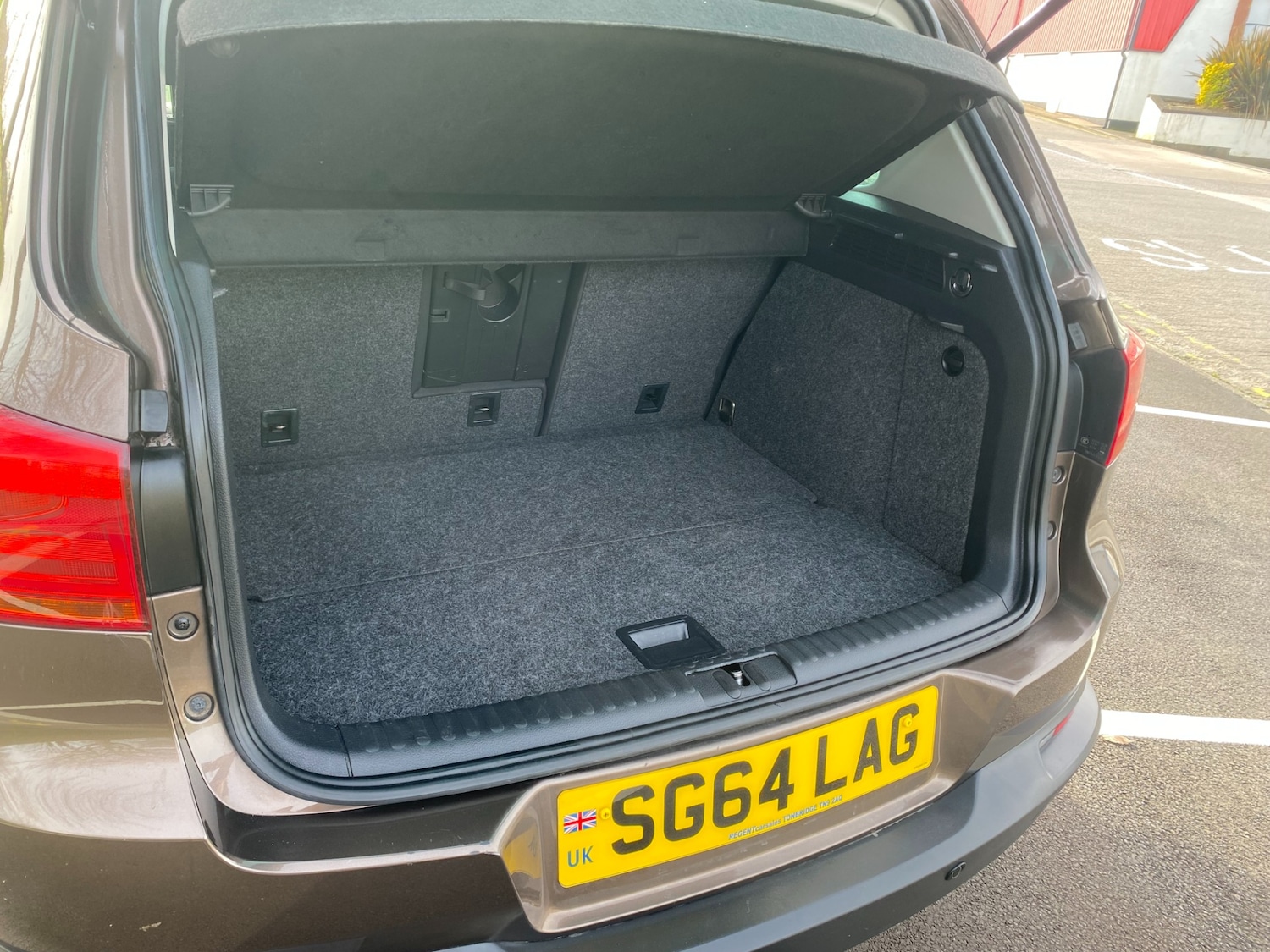 Used Volkswagen Tiguan 2014 for sale - 77640223: Photo 12