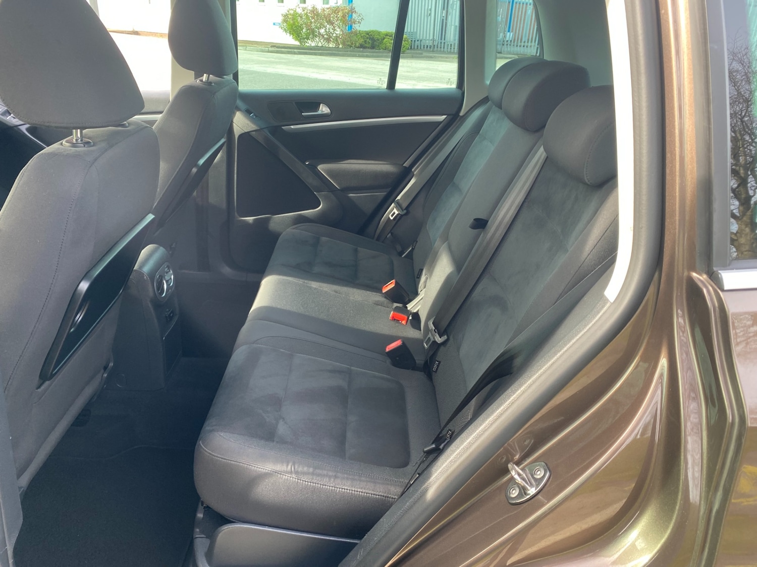 Used Volkswagen Tiguan 2014 for sale - 77640223: Photo 15