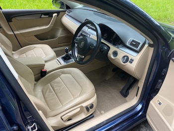Used Volkswagen Passat 2014 for sale - 78939800: Photo