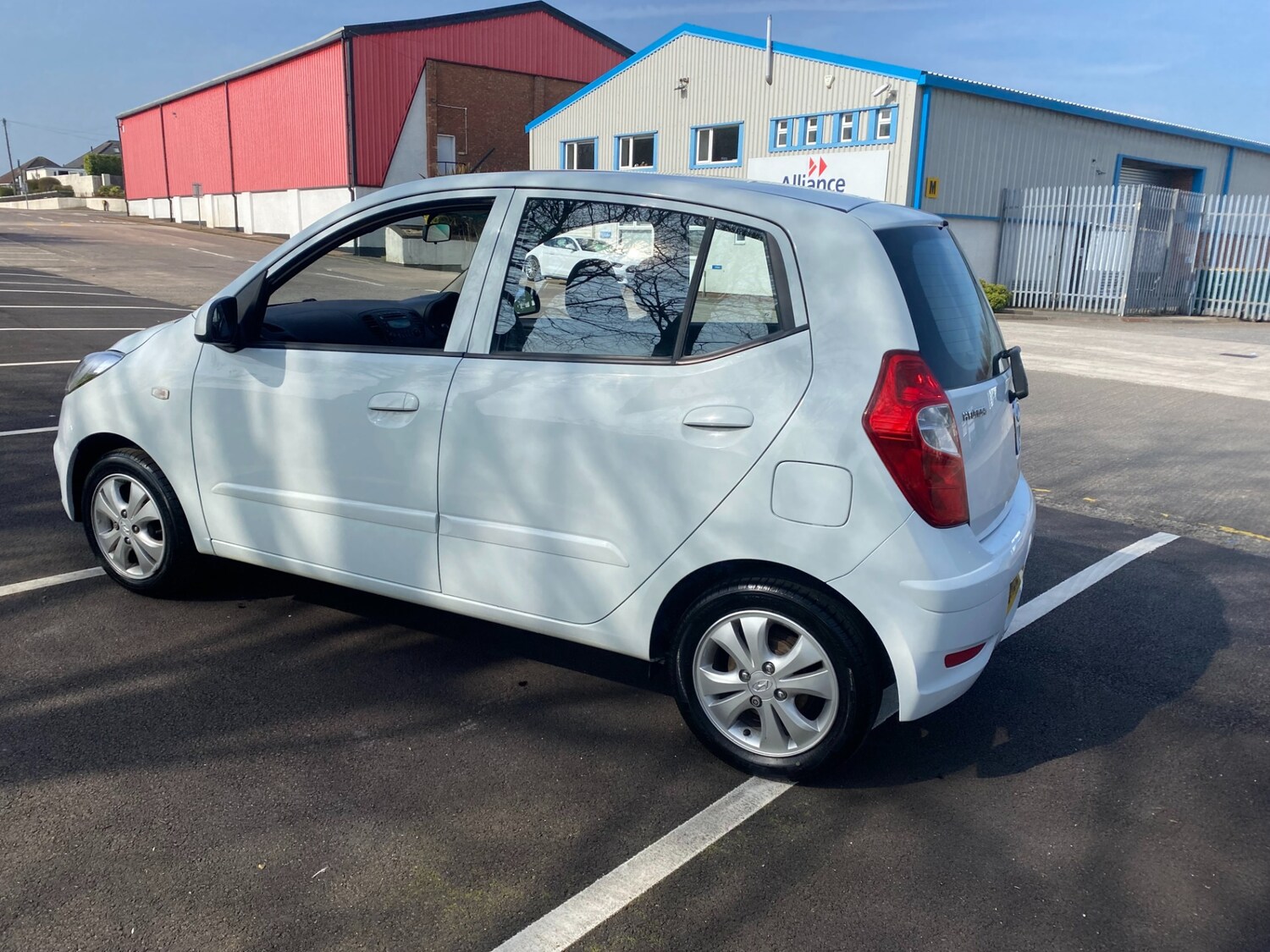 Used Hyundai i10 2012 for sale - 77974759: Photo 12