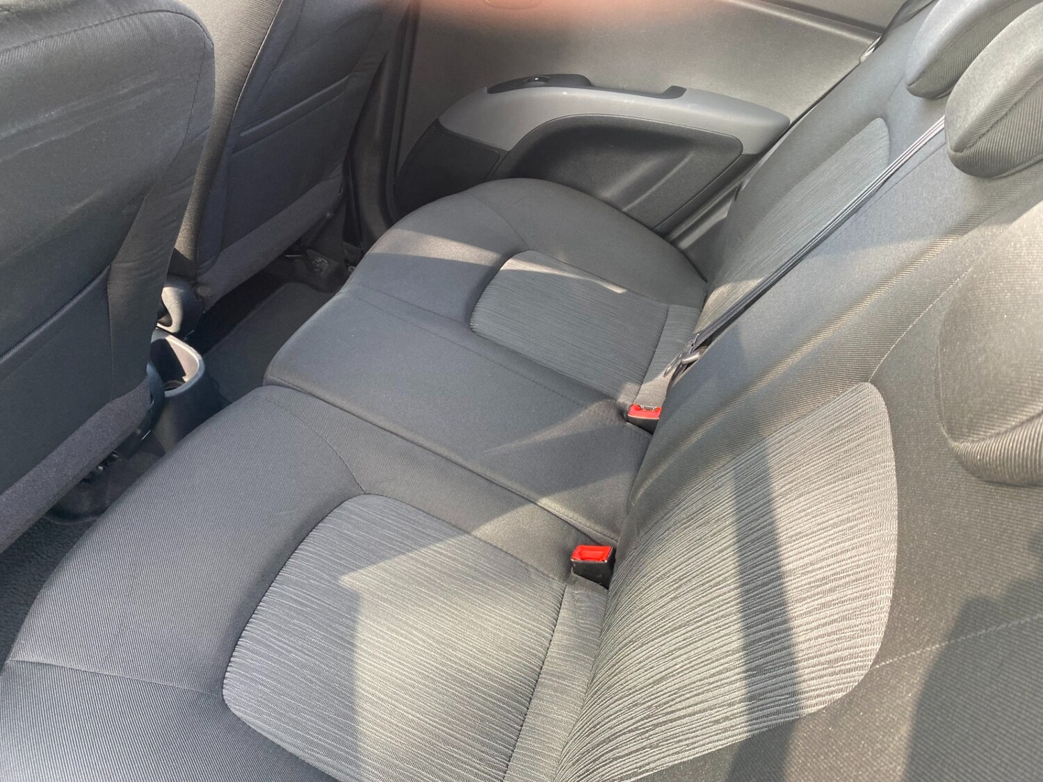 Used Hyundai i10 2012 for sale - 77974759: Photo 14