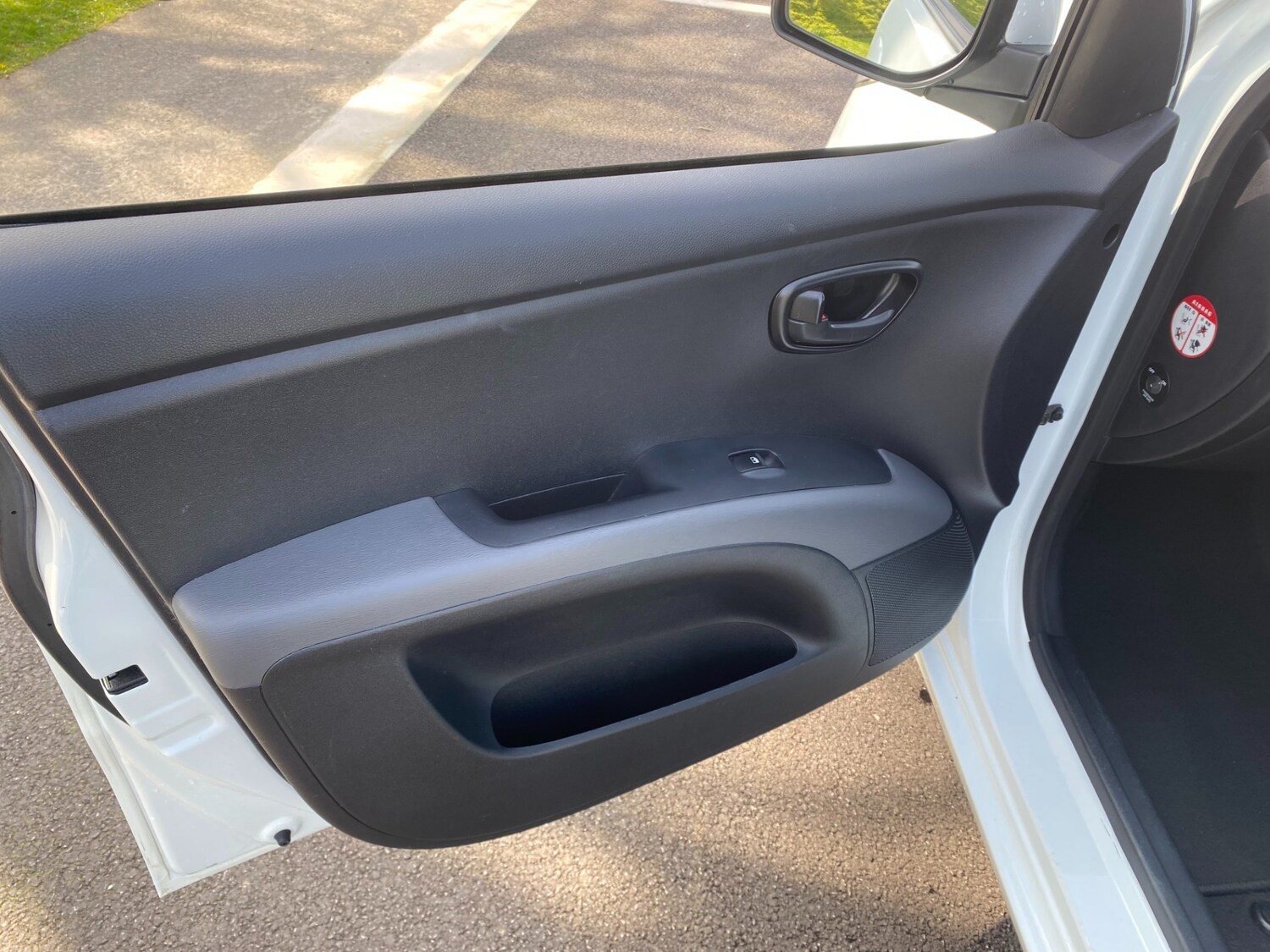 Used Hyundai i10 2012 for sale - 77974759: Photo 16