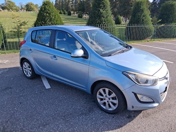 2014 (64) - 1.2 Active 5dr