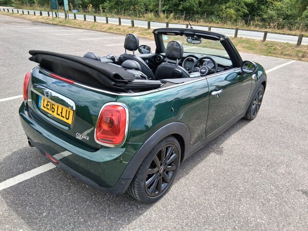 Used MINI Convertible 2016 for sale - 74215187: Photo 11
