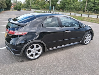 Used Honda Civic 2010 for sale - 75304815: Photo