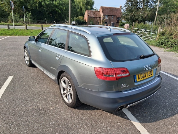 Used Audi A6 Allroad 2010 for sale - 75304205: Photo 5