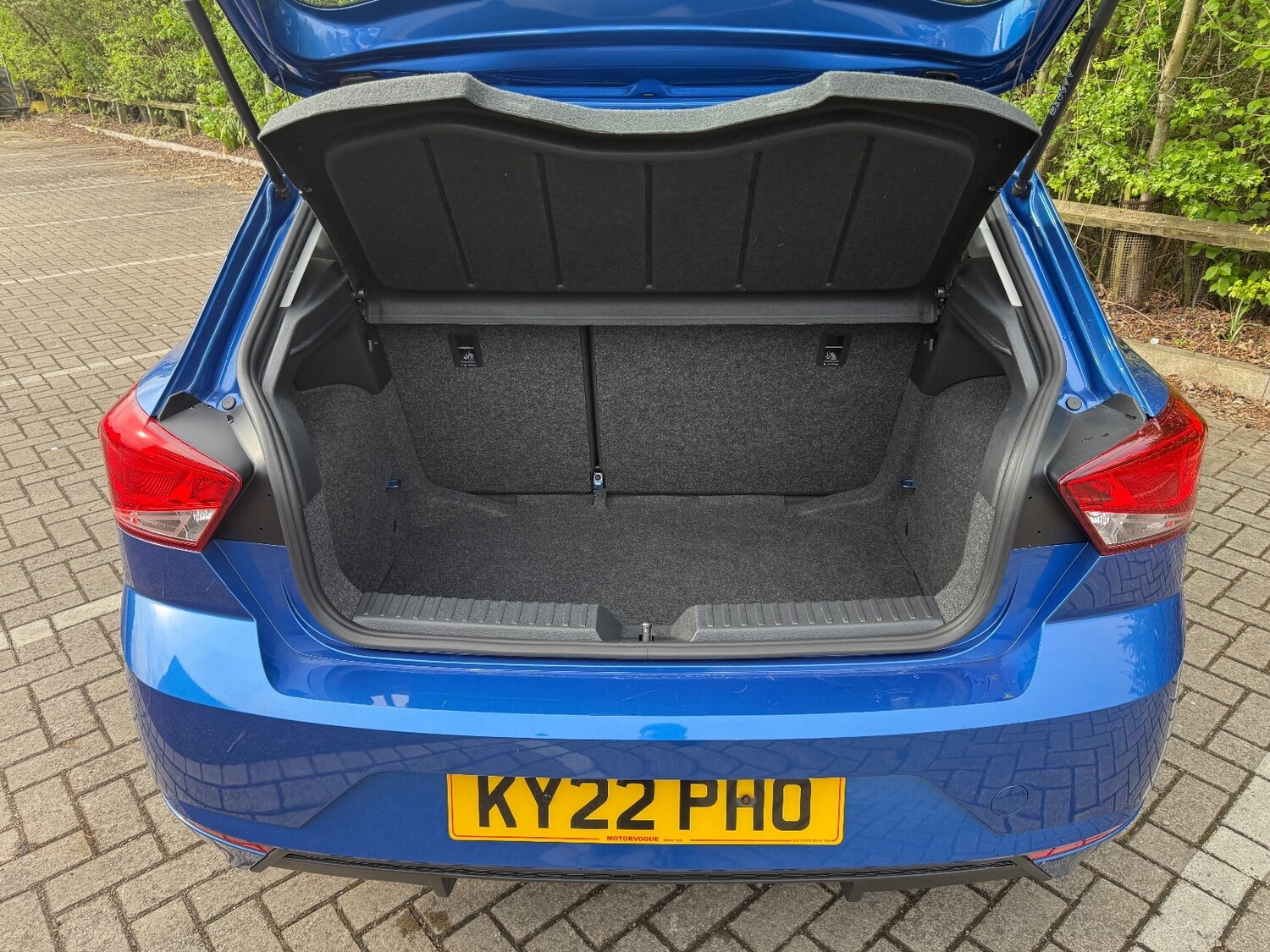 Vehicle 28