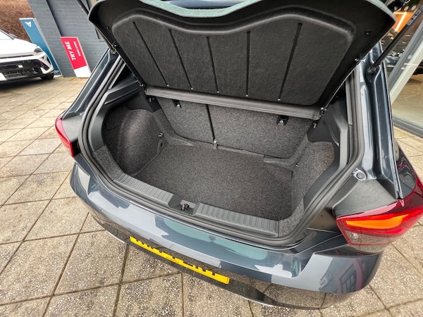 Used SEAT Ibiza 2024 for sale - 76328376: Photo 42