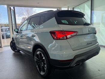Used SEAT Arona undefined for sale - 77600429: Photo