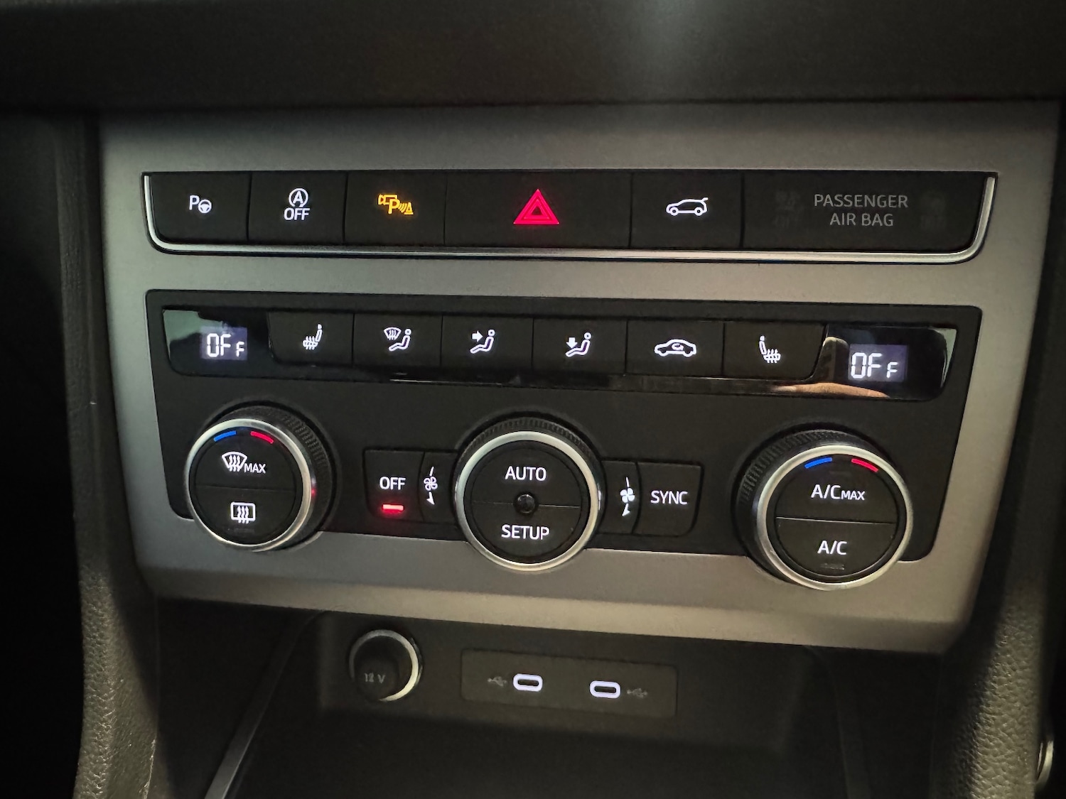 Used SEAT Ateca 2025 for sale - 75451813: Photo 12