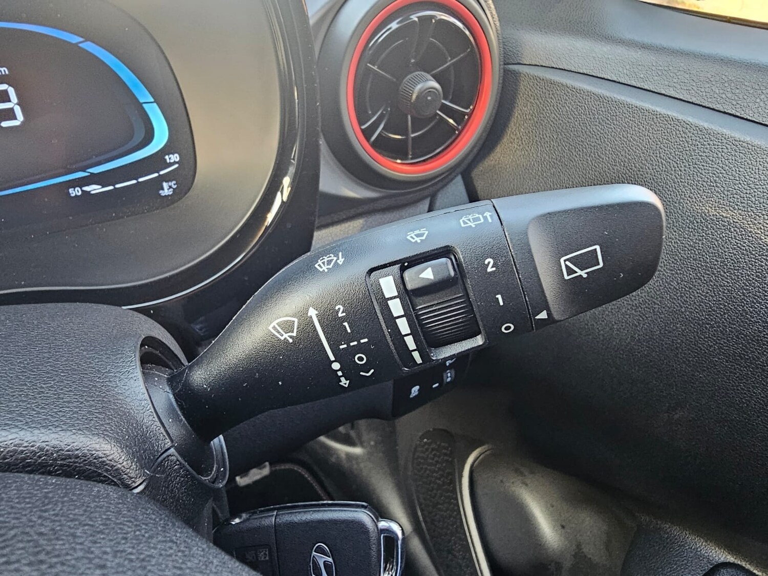 Used Hyundai i10 2024 for sale - 77673787: Photo 22