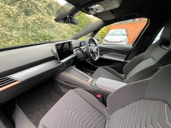 Used Cupra Born 2024 for sale - 76390109: Photo